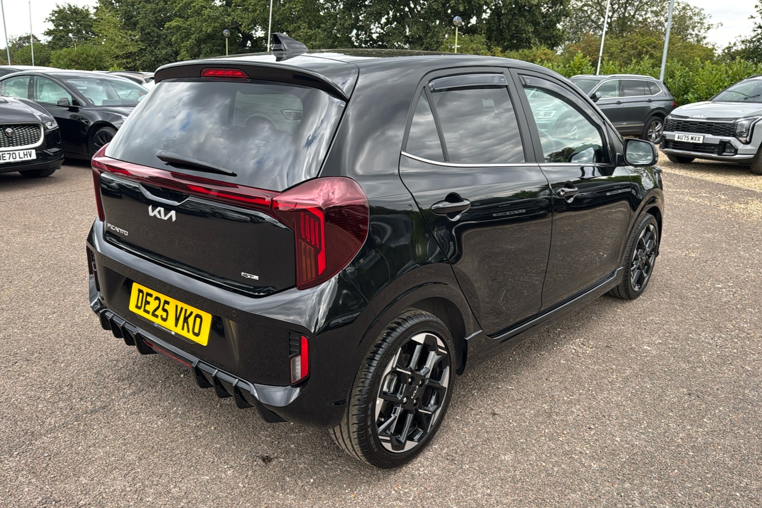 Vehicle 28