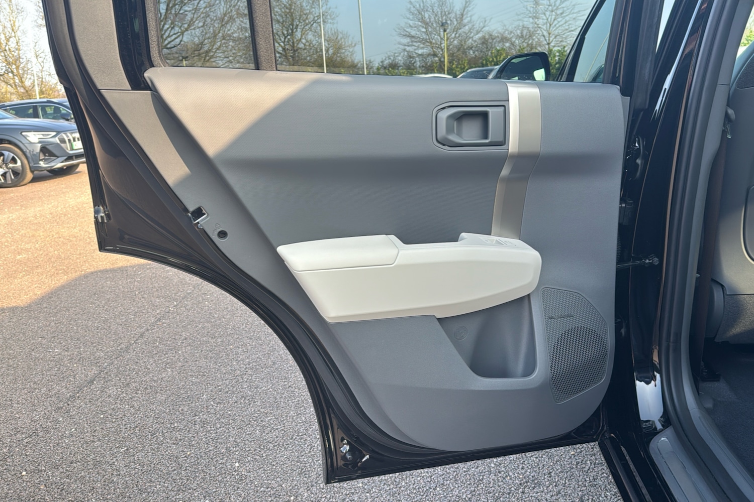 Used Kia EV3 2024 for sale - 78024970: Photo 37