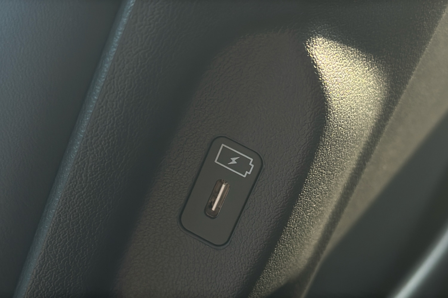 Used Kia EV3 2024 for sale - 78024970: Photo 42