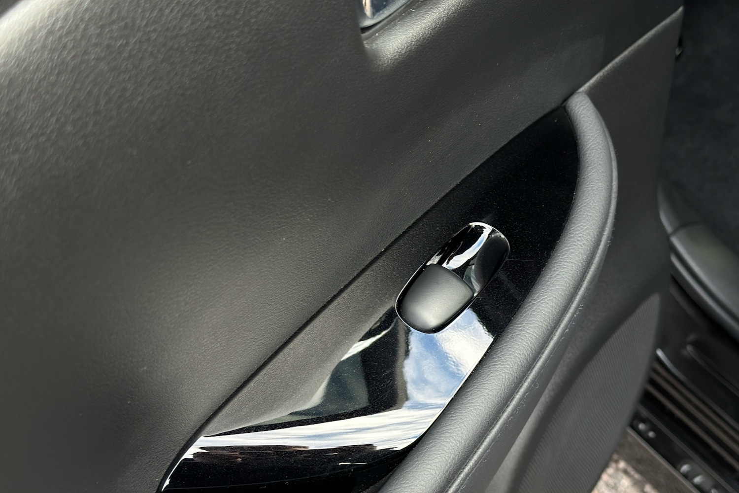 Used Nissan Leaf 2022 for sale - 76329070: Photo 37