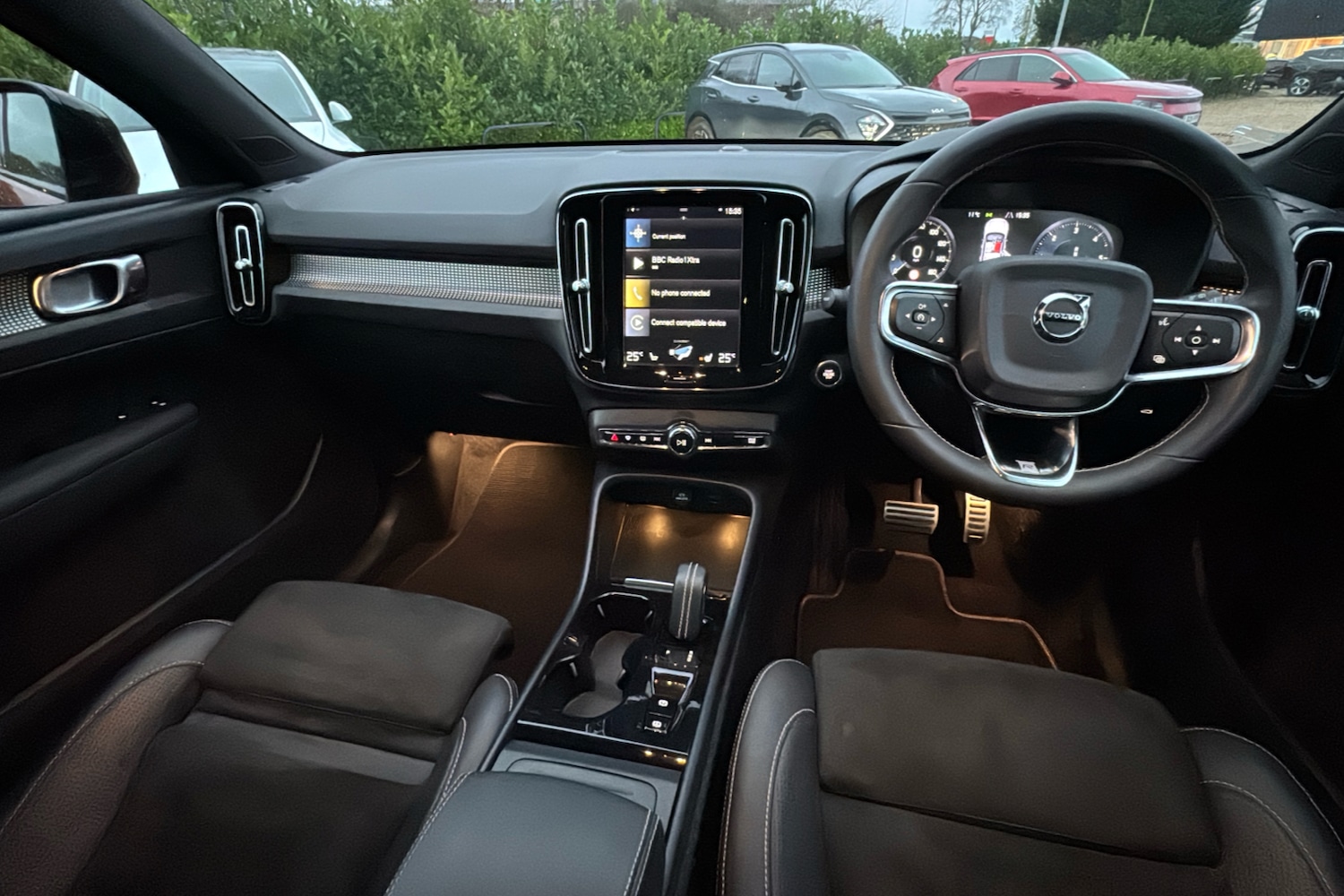 Used Volvo XC40 2018 for sale - 76732583: Photo 9