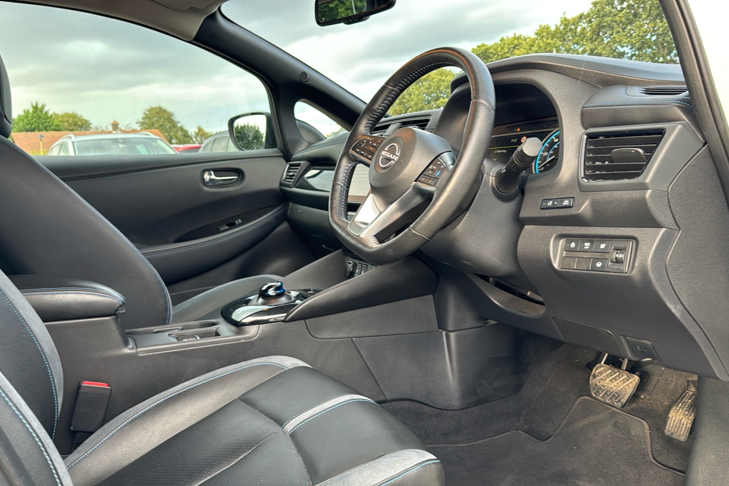 Used Nissan Leaf 2022 for sale - 76401620: Photo 10