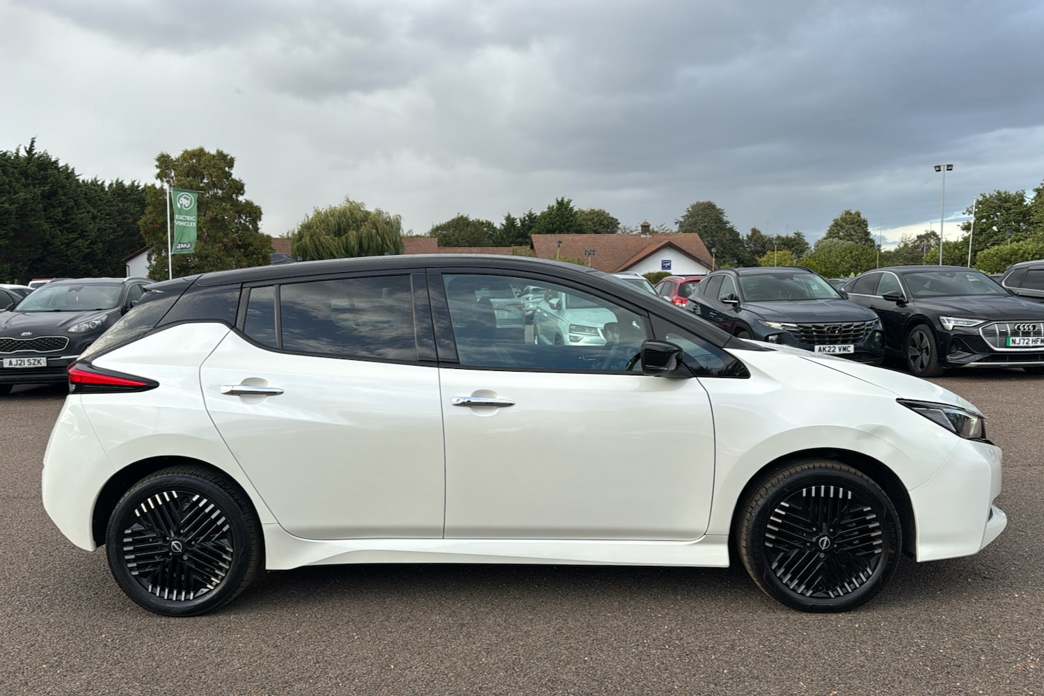 Used Nissan Leaf 2022 for sale - 76401620: Photo 29