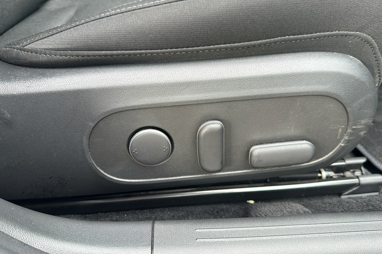 Used Hyundai IONIQ 6 2023 for sale - 75944123: Photo 46