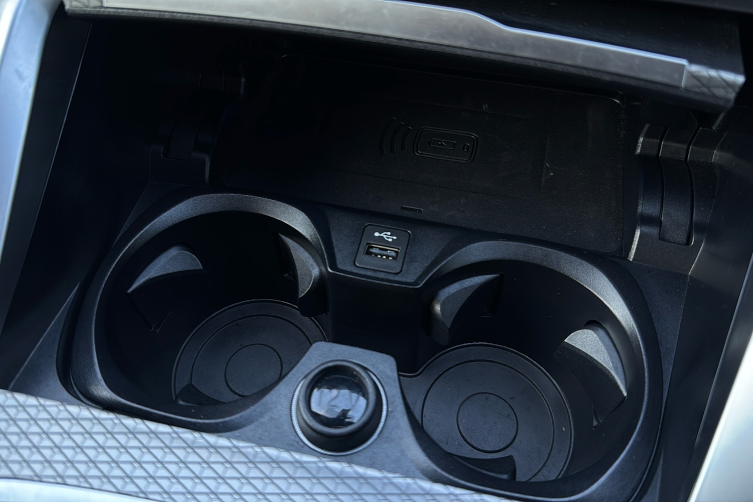 Used BMW i4 2023 for sale - 77308636: Photo 22