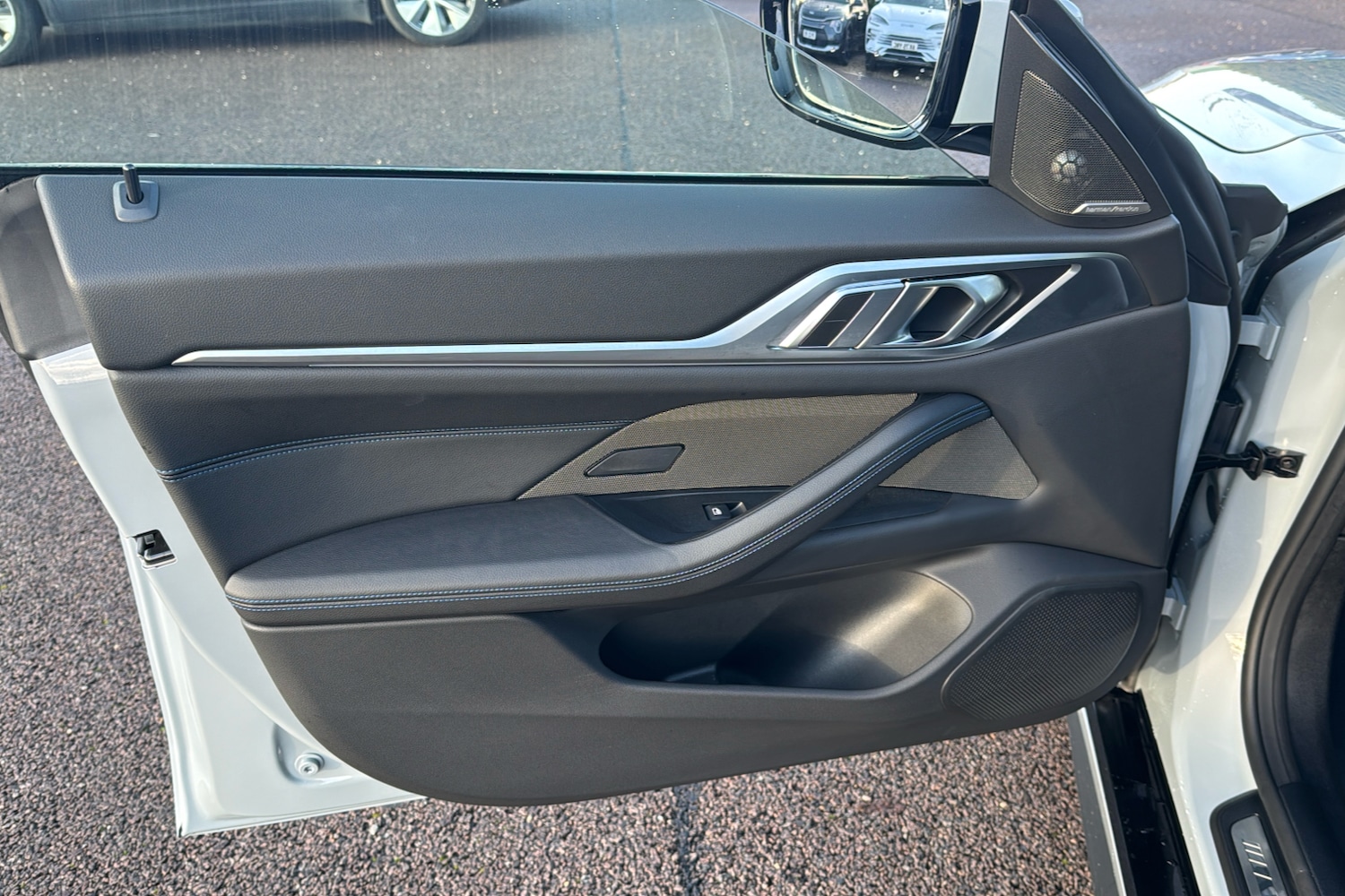 Used BMW i4 2023 for sale - 77308636: Photo 41