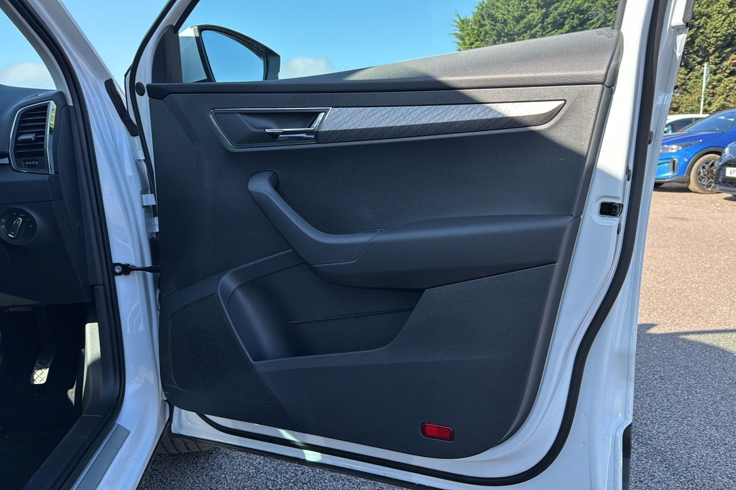 Used Skoda Karoq 2025 for sale - 77609711: Photo 43