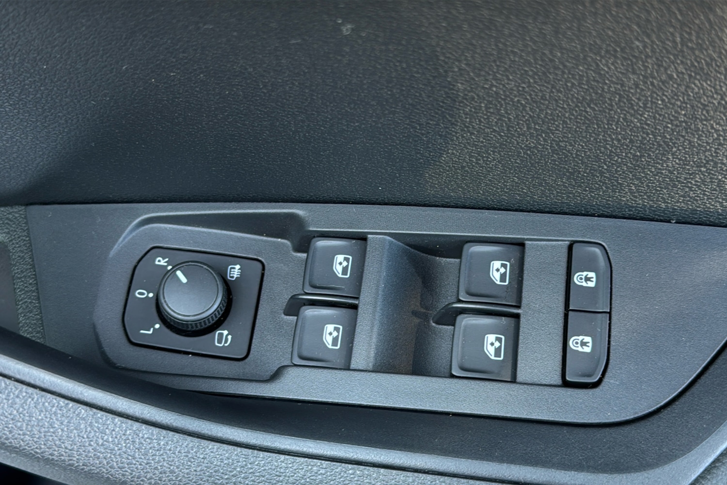 Used Skoda Karoq 2025 for sale - 77609711: Photo 44