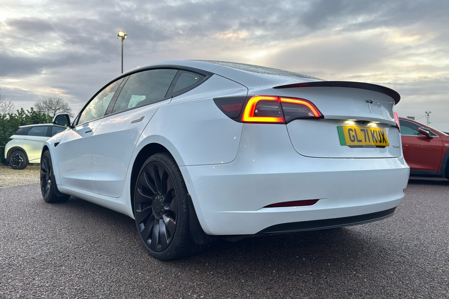 Used Tesla Model 3 2021 for sale - 76931989: Photo 28