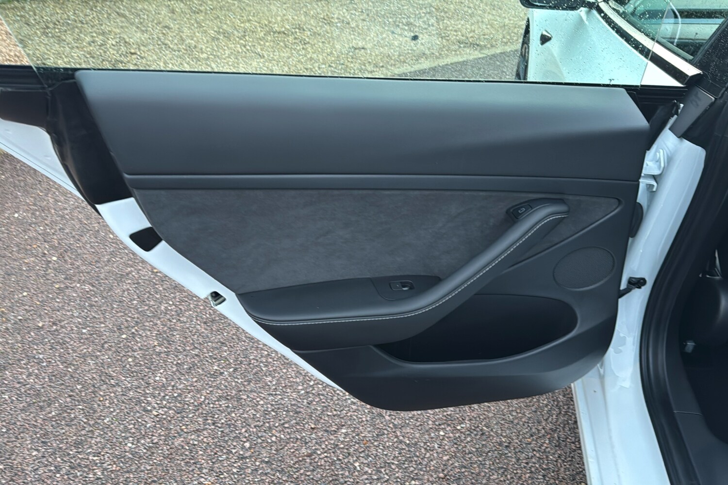 Used Tesla Model 3 2021 for sale - 76931989: Photo 38