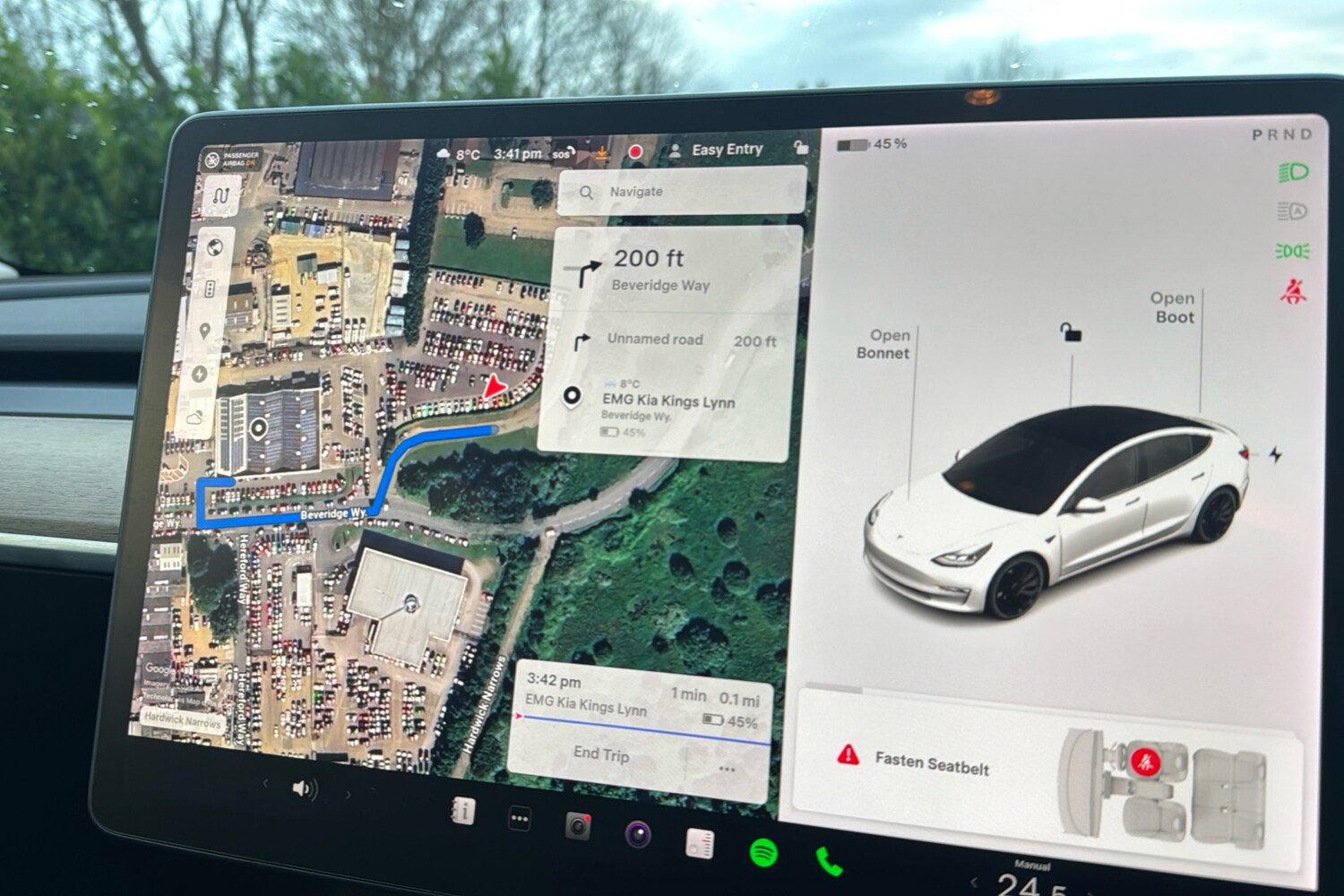 Used Tesla Model 3 2021 for sale - 76931989: Photo 48