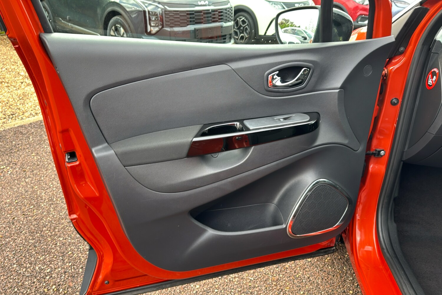 Used Renault Captur 2016 for sale - 76488247: Photo 38