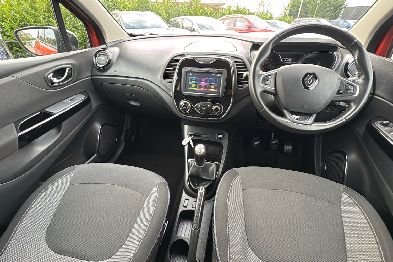 Used Renault Captur 2016 for sale - 76488247: Photo 9