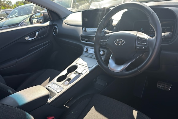 Used Hyundai KONA 2023 for sale - 75603753: Photo 10