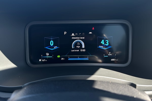 Used Hyundai KONA 2023 for sale - 75603753: Photo 14