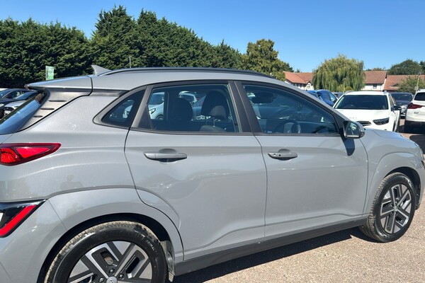 Used Hyundai KONA 2023 for sale - 75603753: Photo 31