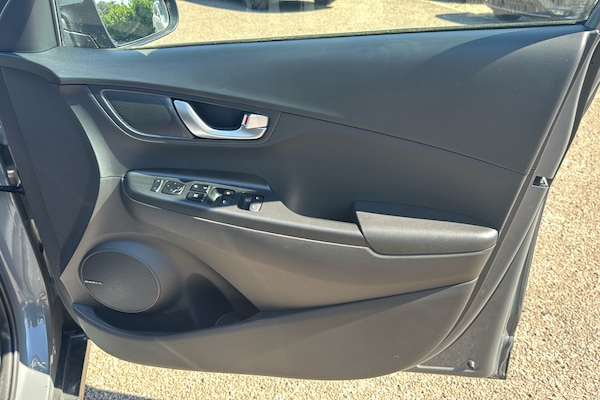 Used Hyundai KONA 2023 for sale - 75603753: Photo 44