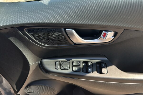 Used Hyundai KONA 2023 for sale - 75603753: Photo 45