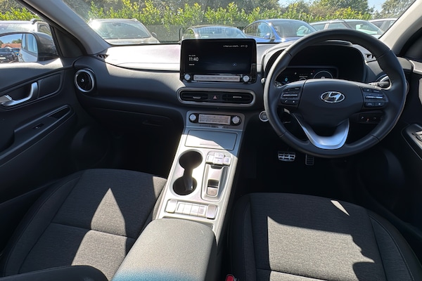 Used Hyundai KONA 2023 for sale - 75603753: Photo 9