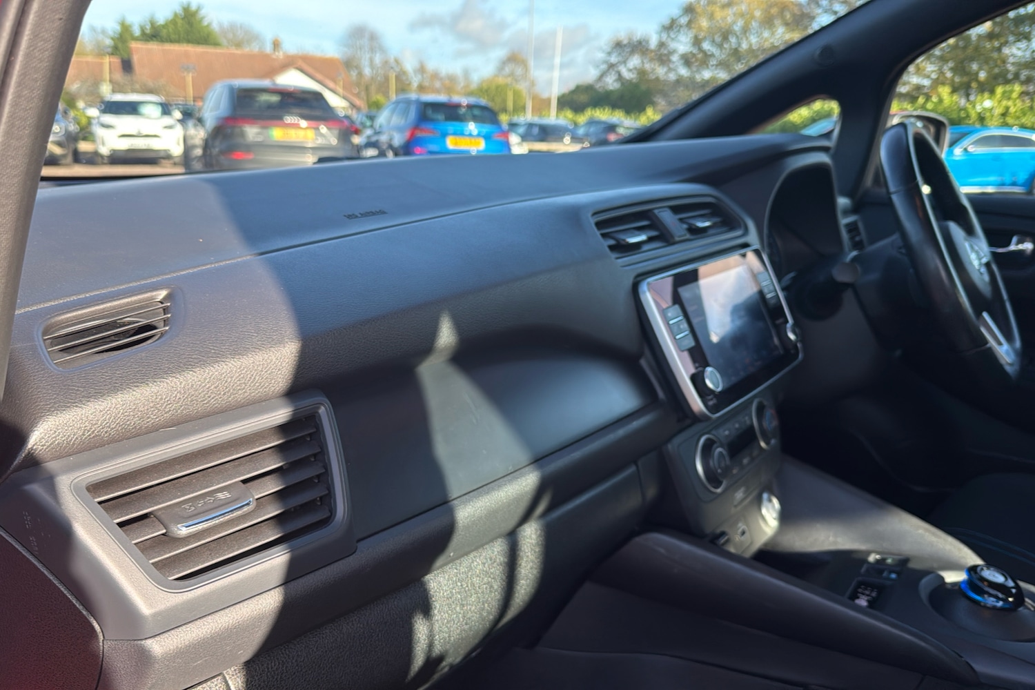 Used Nissan Leaf 2021 for sale - 77076871: Photo 41