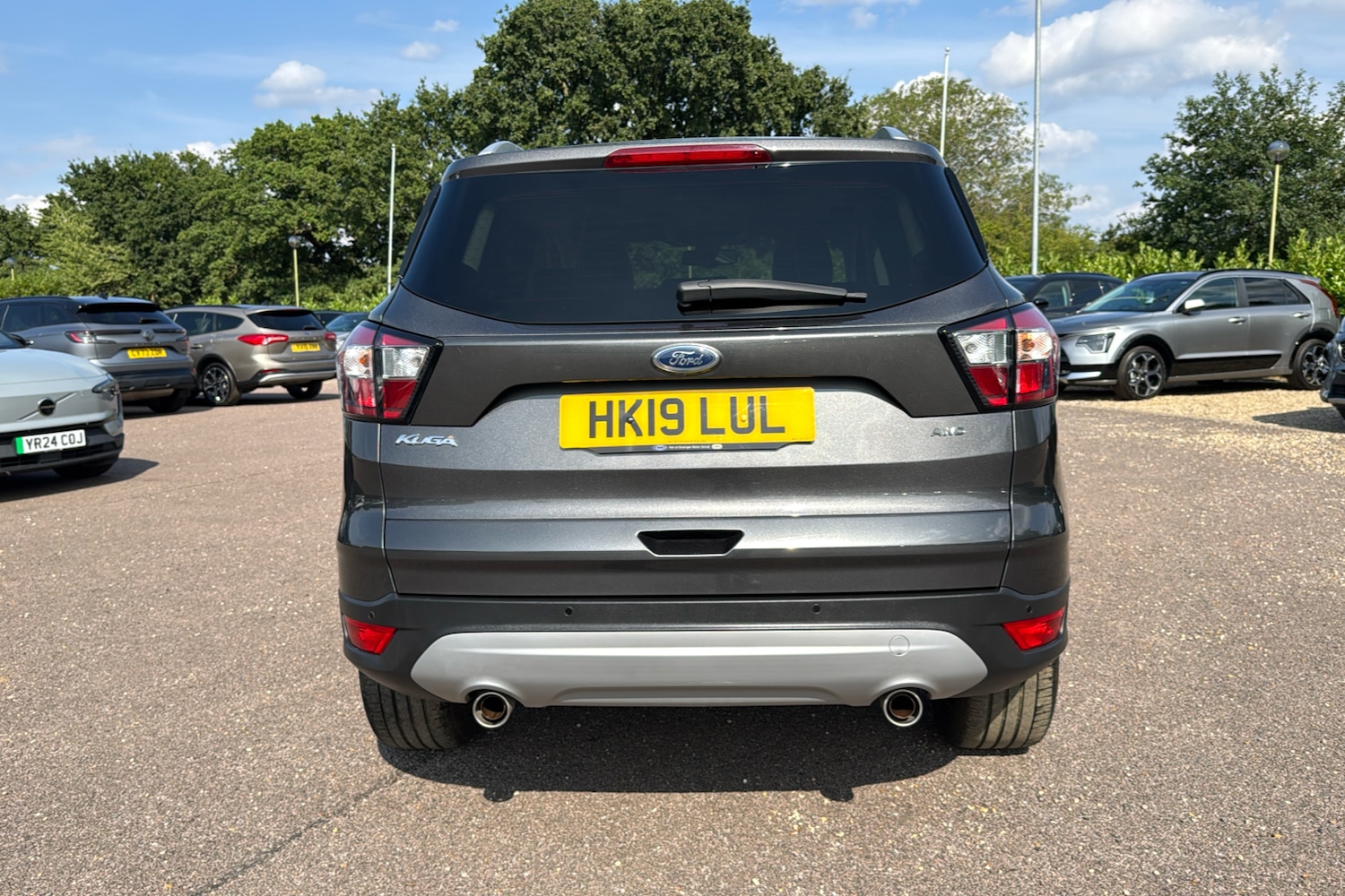 Vehicle 28