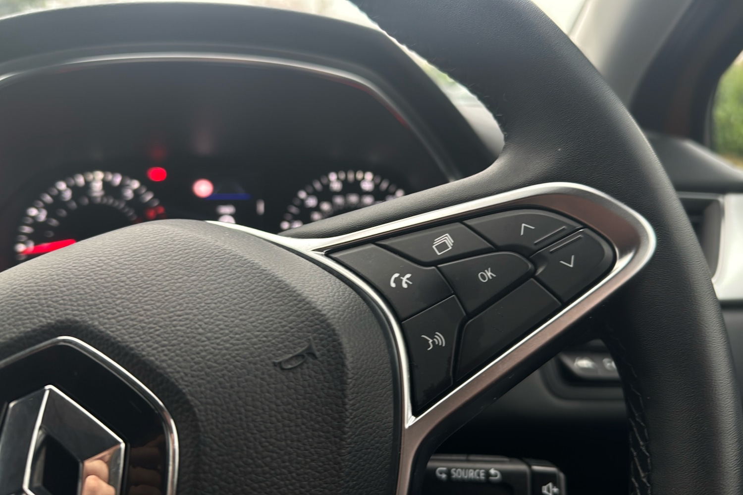 Used Renault Captur 2020 for sale - 76339431: Photo 18