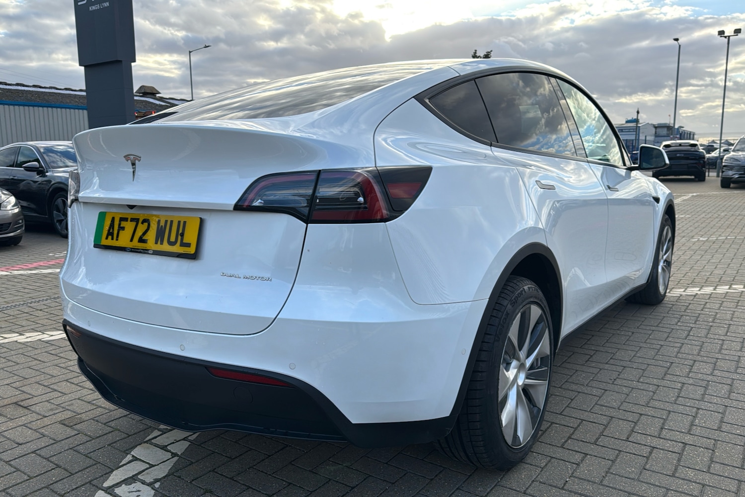 Used Tesla Model Y 2022 for sale - 76390971: Photo 30