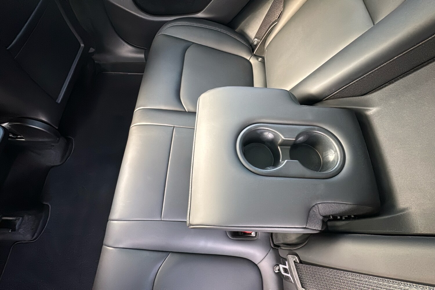 Used Tesla Model Y 2022 for sale - 76390971: Photo 42