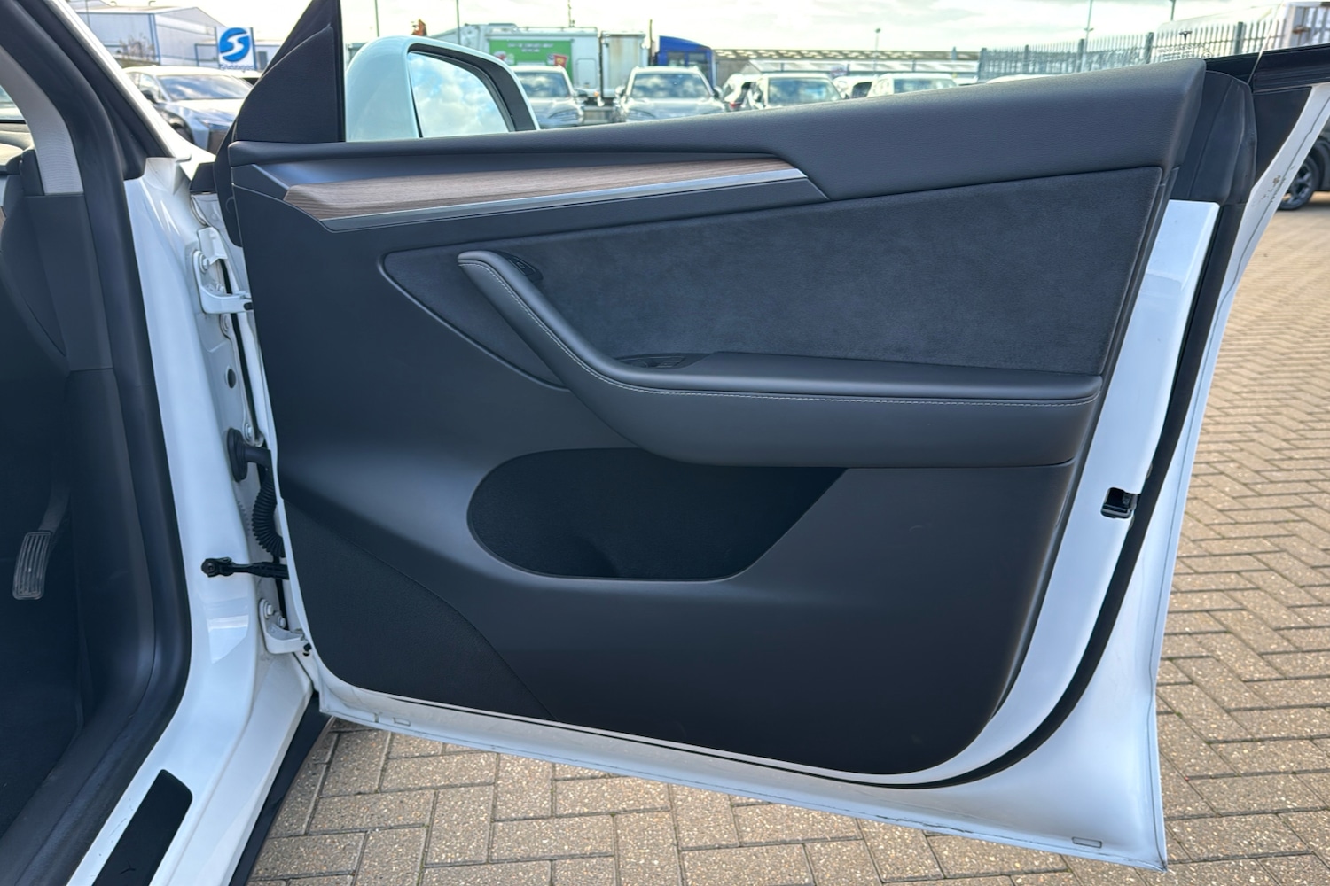 Used Tesla Model Y 2022 for sale - 76390971: Photo 44