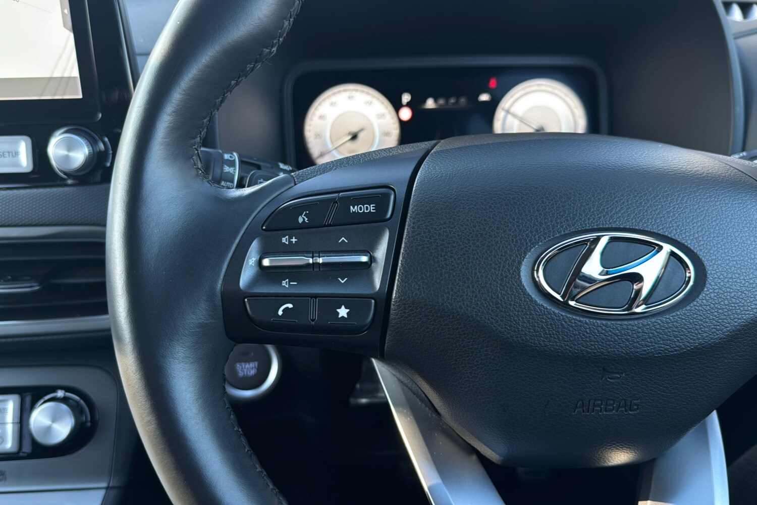 Used Hyundai KONA 2023 for sale - 78052657: Photo 17