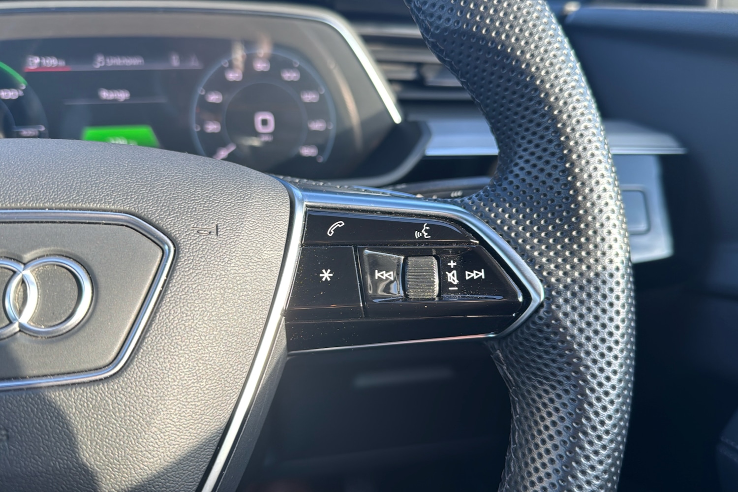 Used Audi e-tron 2022 for sale - 76141347: Photo 18