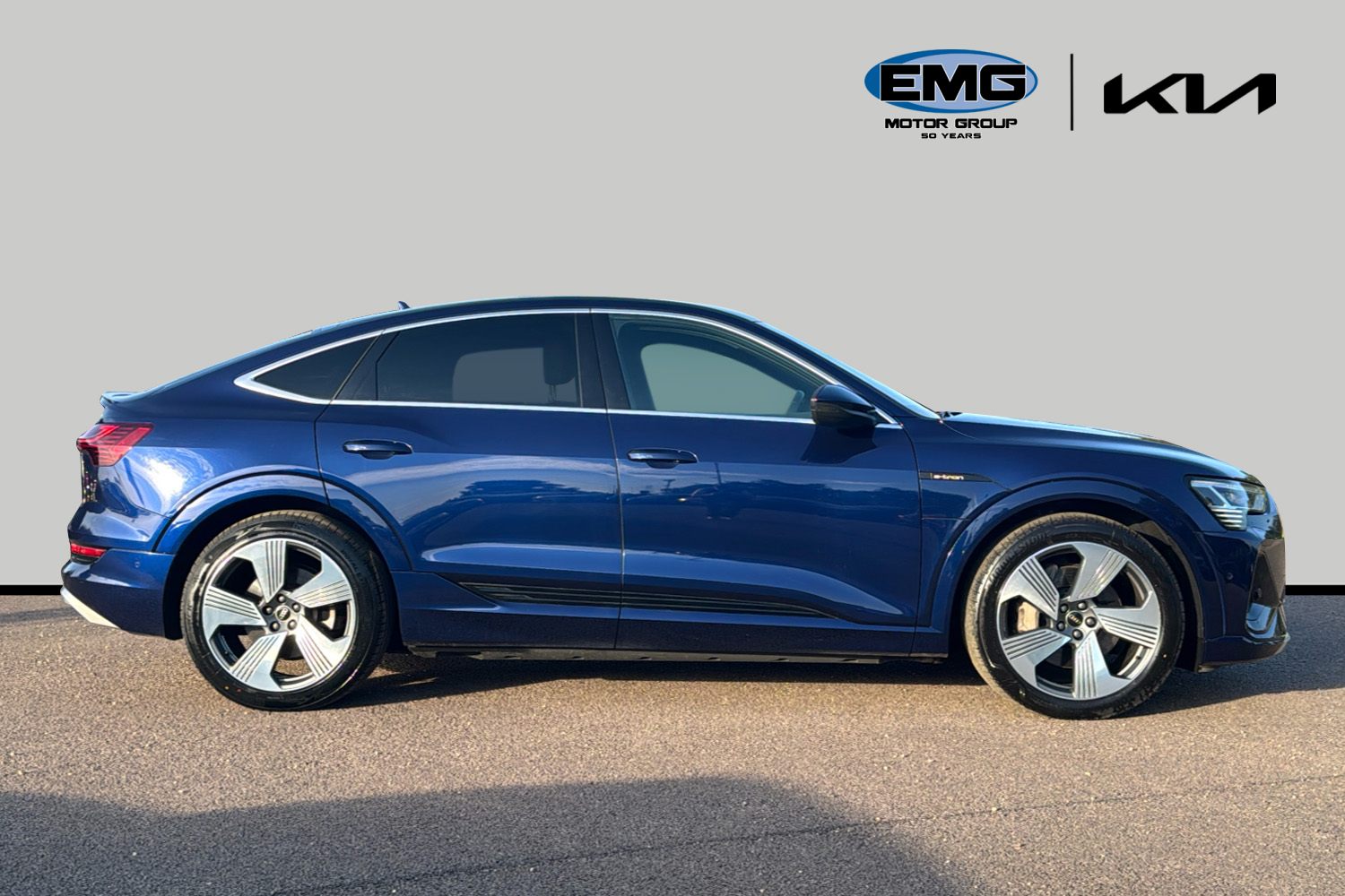 Used Audi e-tron 2022 for sale - 76141347: Photo 4