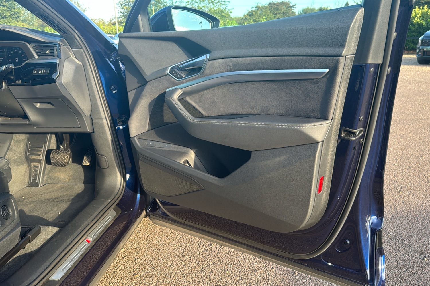 Used Audi e-tron 2022 for sale - 76141347: Photo 45