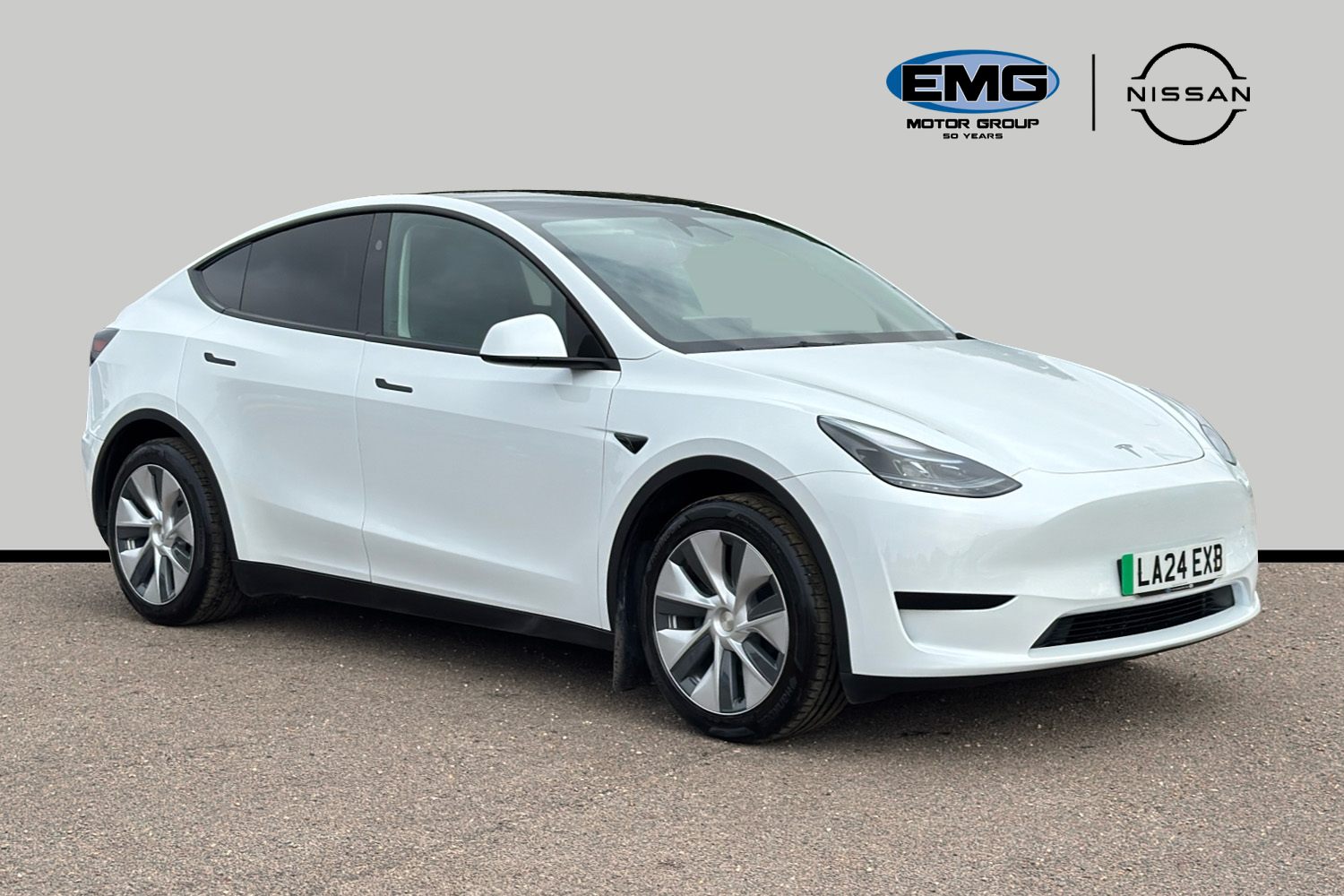Used Tesla Model Y 2024 for sale - 76141339: Photo 1