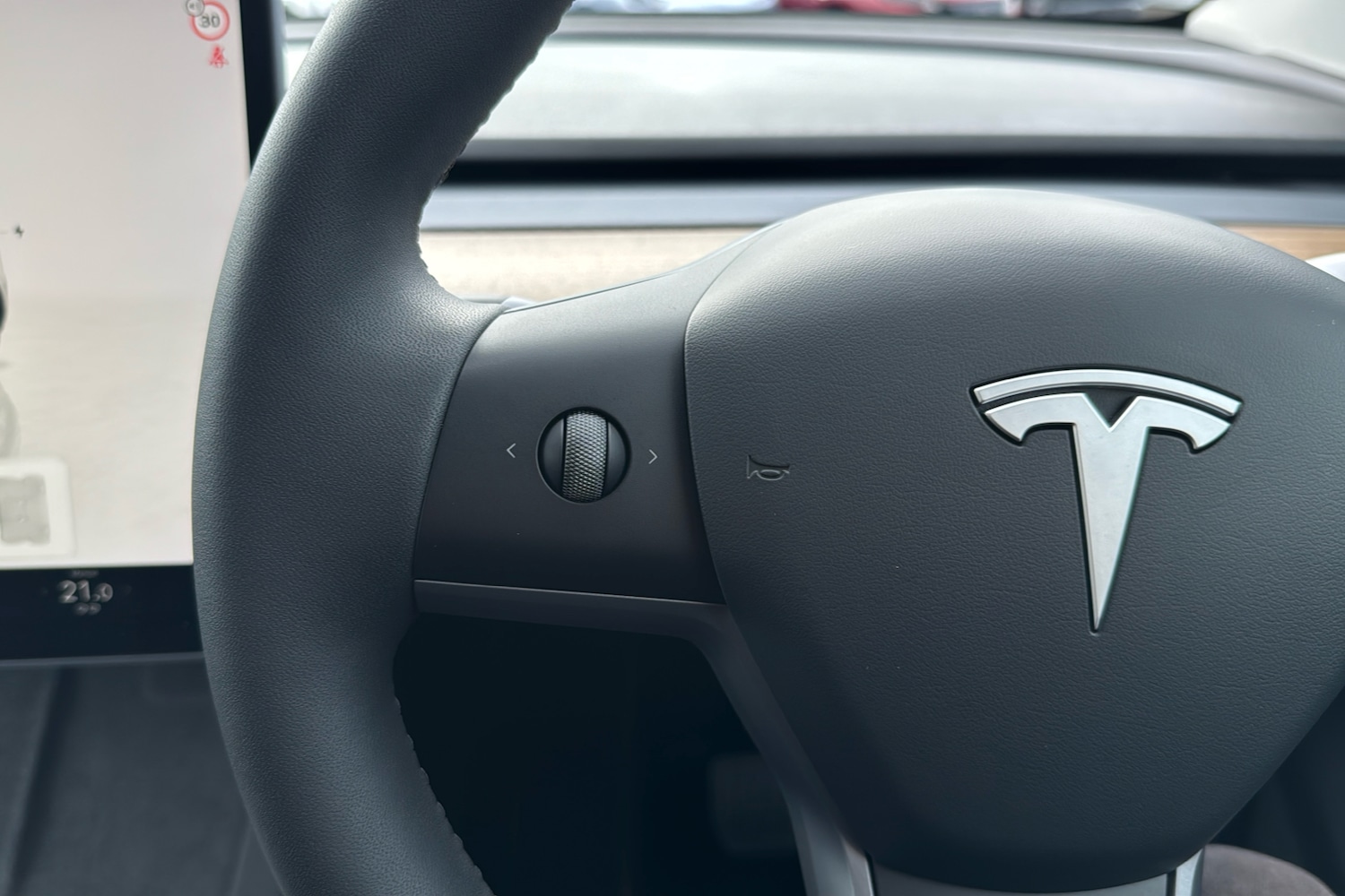Used Tesla Model Y 2024 for sale - 76141339: Photo 17