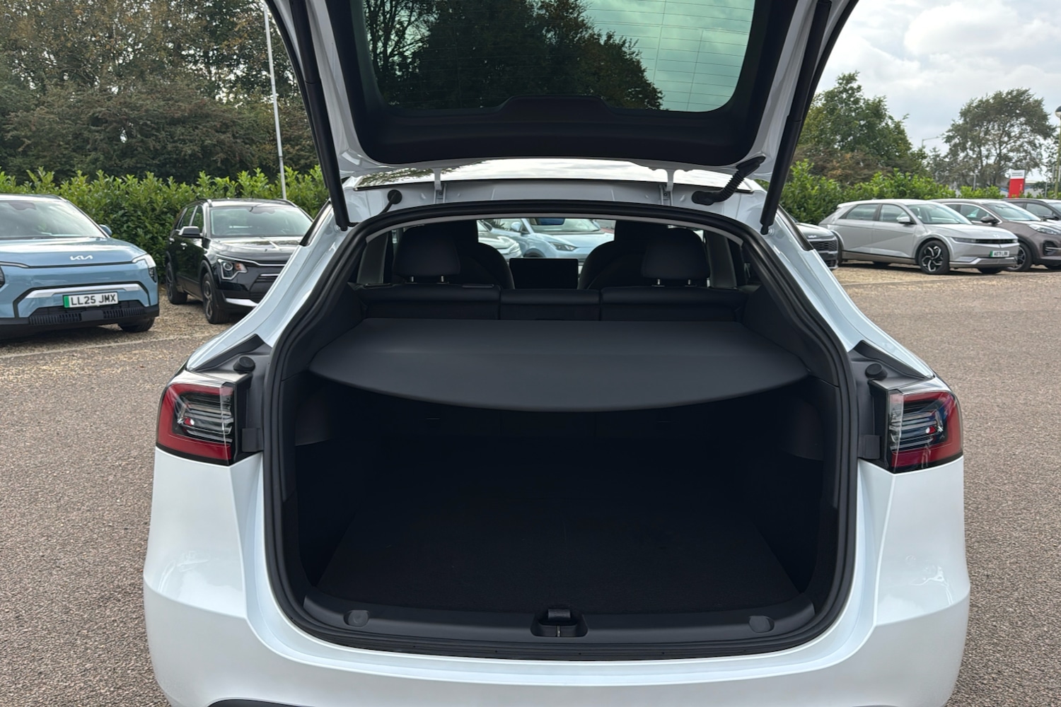 Used Tesla Model Y 2024 for sale - 76141339: Photo 19