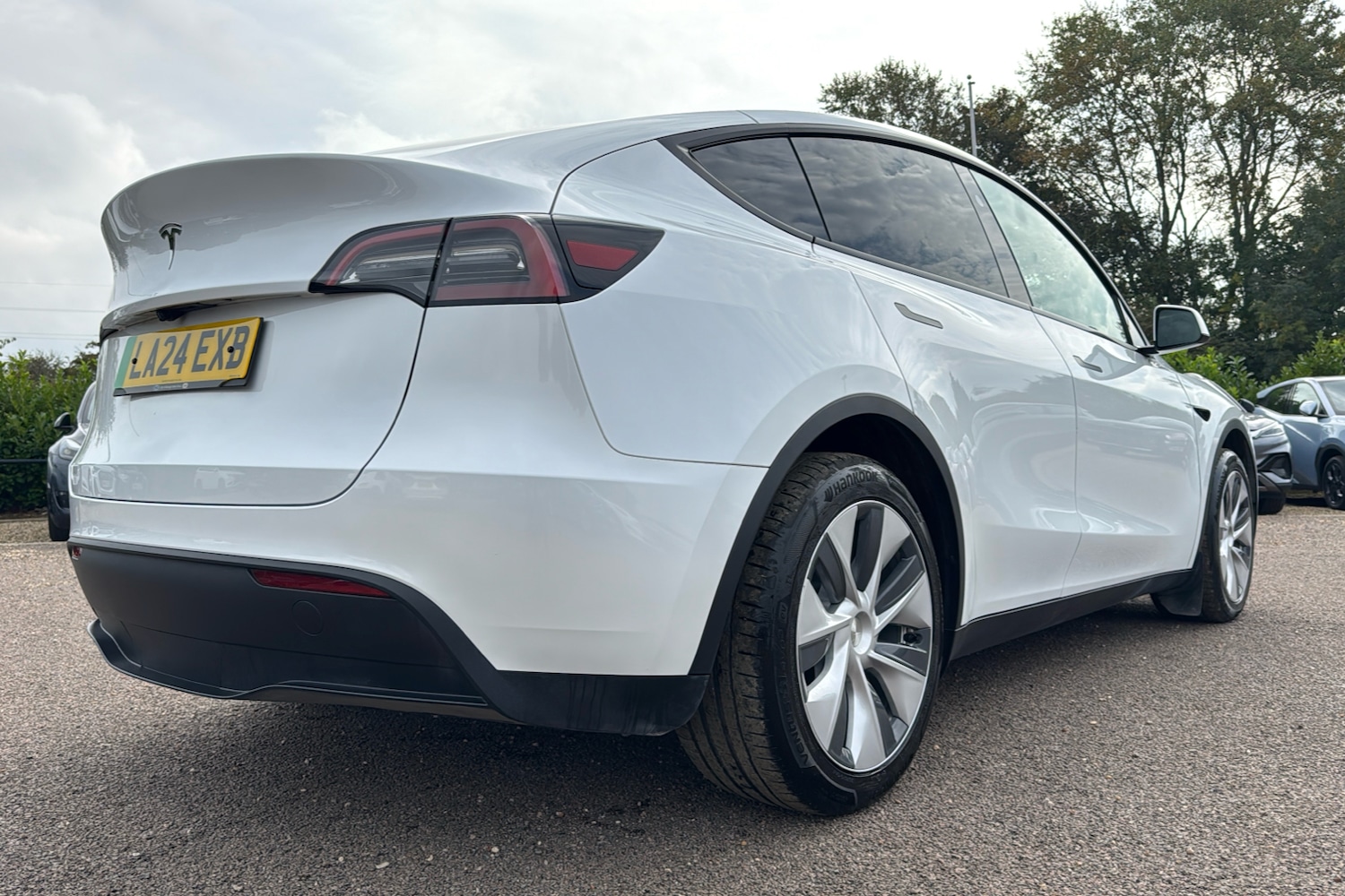 Used Tesla Model Y 2024 for sale - 76141339: Photo 31