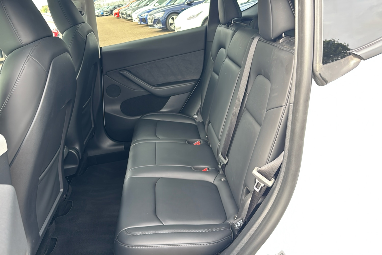 Used Tesla Model Y 2024 for sale - 76141339: Photo 41