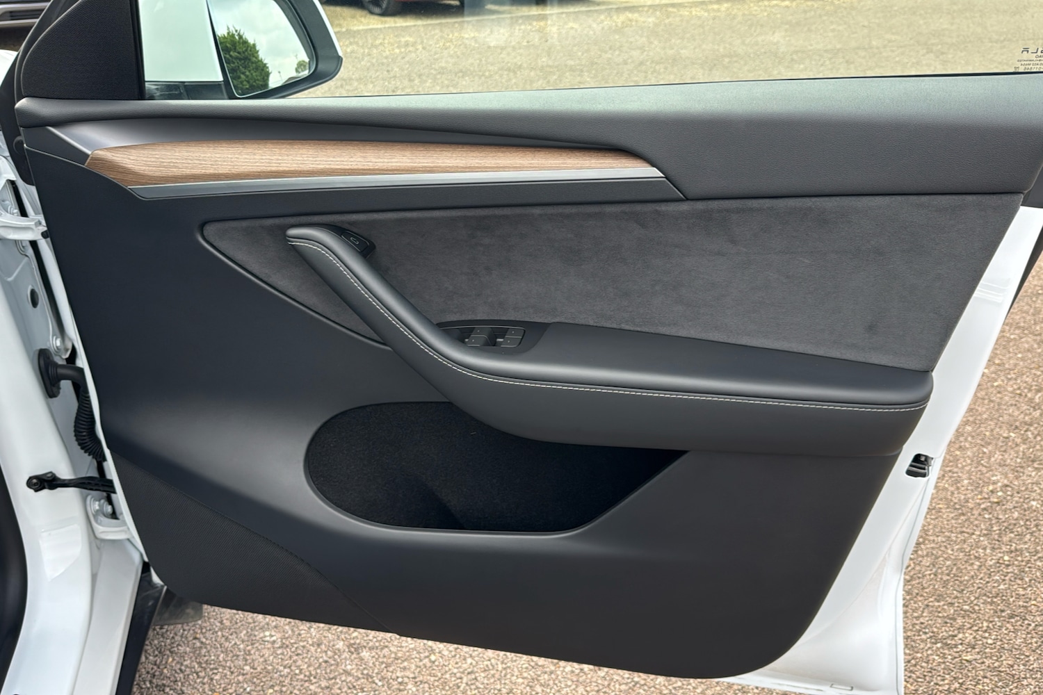 Used Tesla Model Y 2024 for sale - 76141339: Photo 47