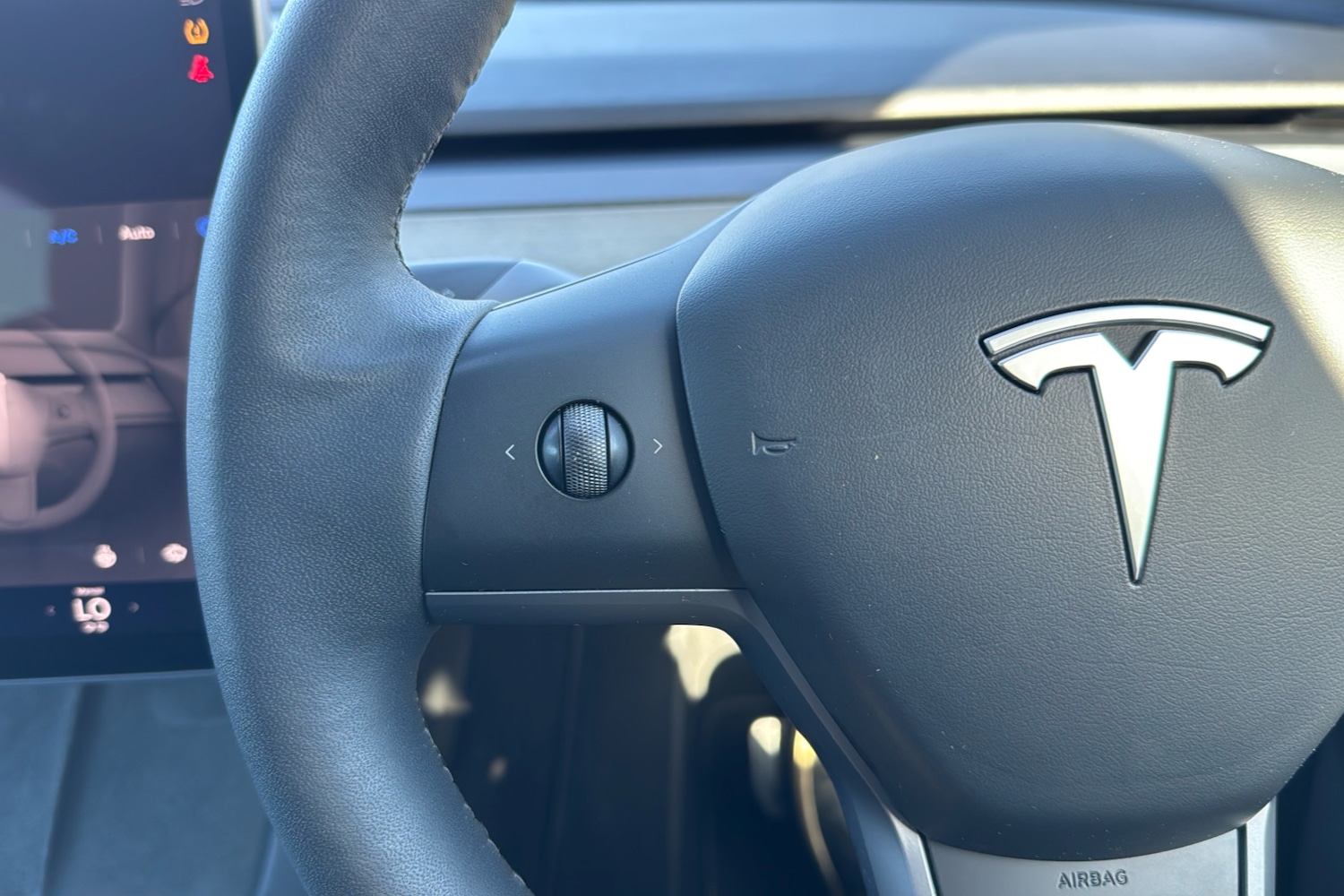 Used Tesla Model Y 2023 for sale - 76505315: Photo 17