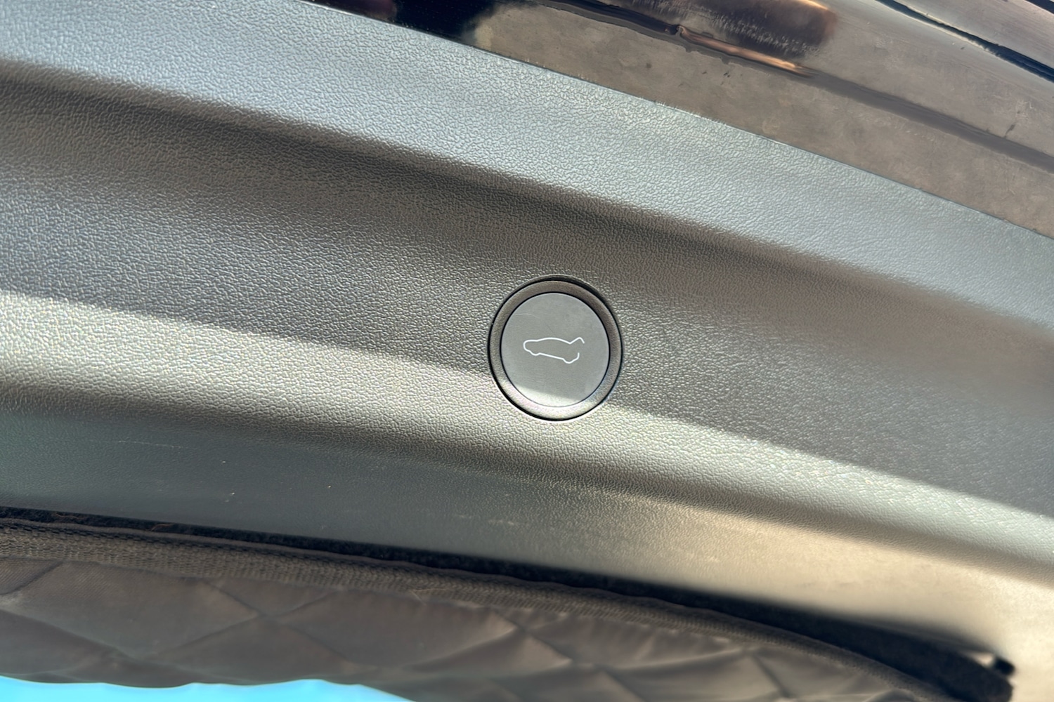 Used Tesla Model Y 2023 for sale - 76505315: Photo 24