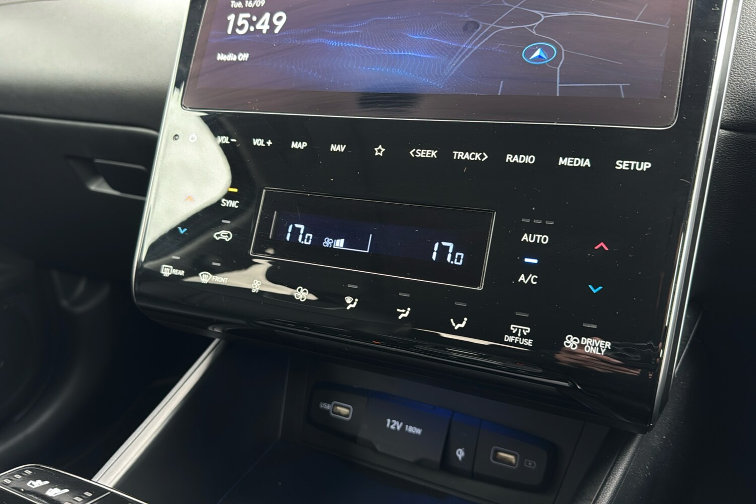 Used Hyundai TUCSON 2023 for sale - 75930617: Photo 16