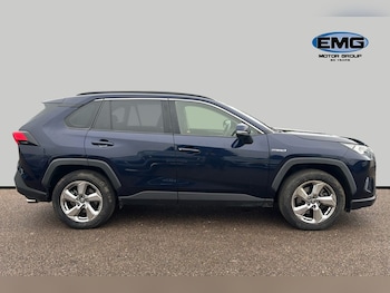 Used Toyota RAV4 2021 for sale - 77727133: Photo