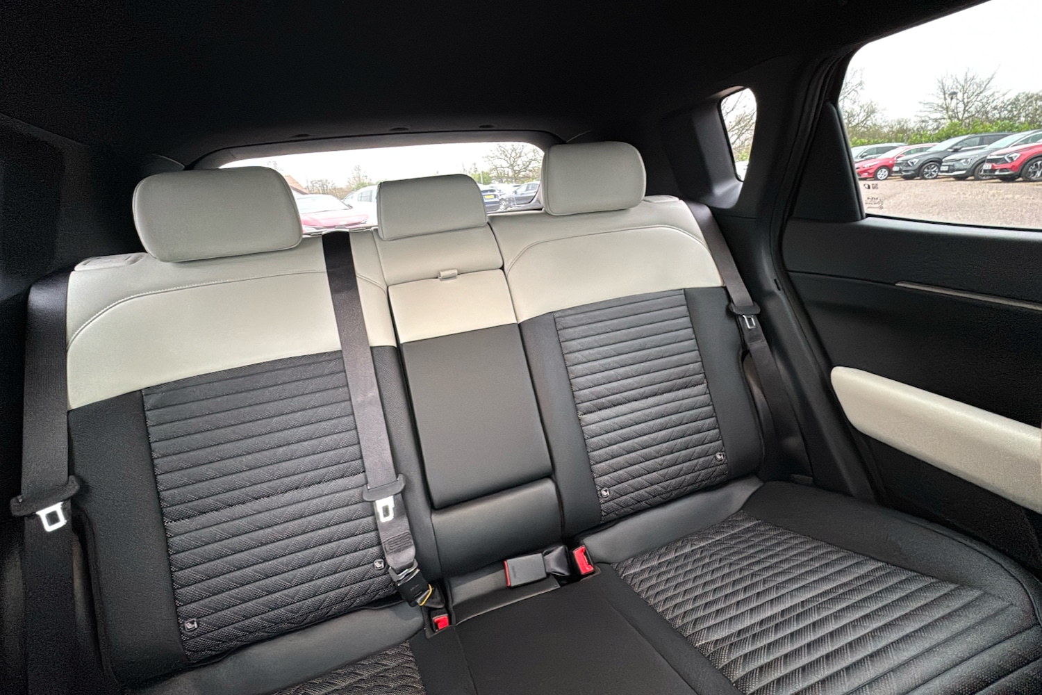 Used Kia EV4 2025 for sale - 77283618: Photo 12