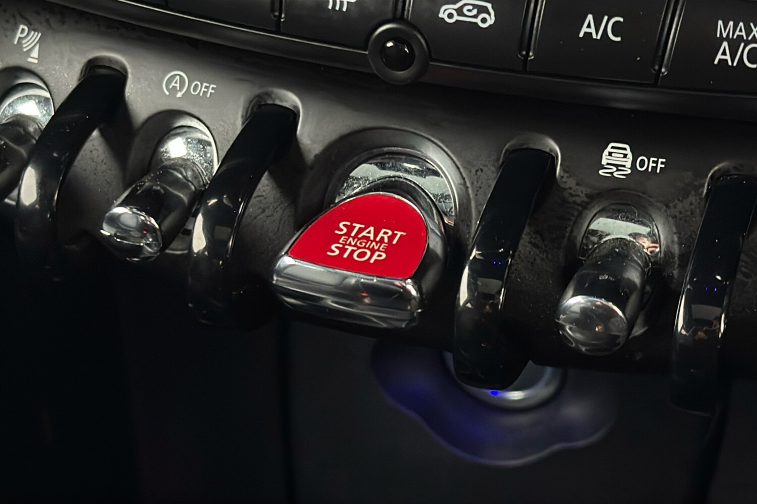 Used MINI Hatch 2020 for sale - 77485536: Photo 23