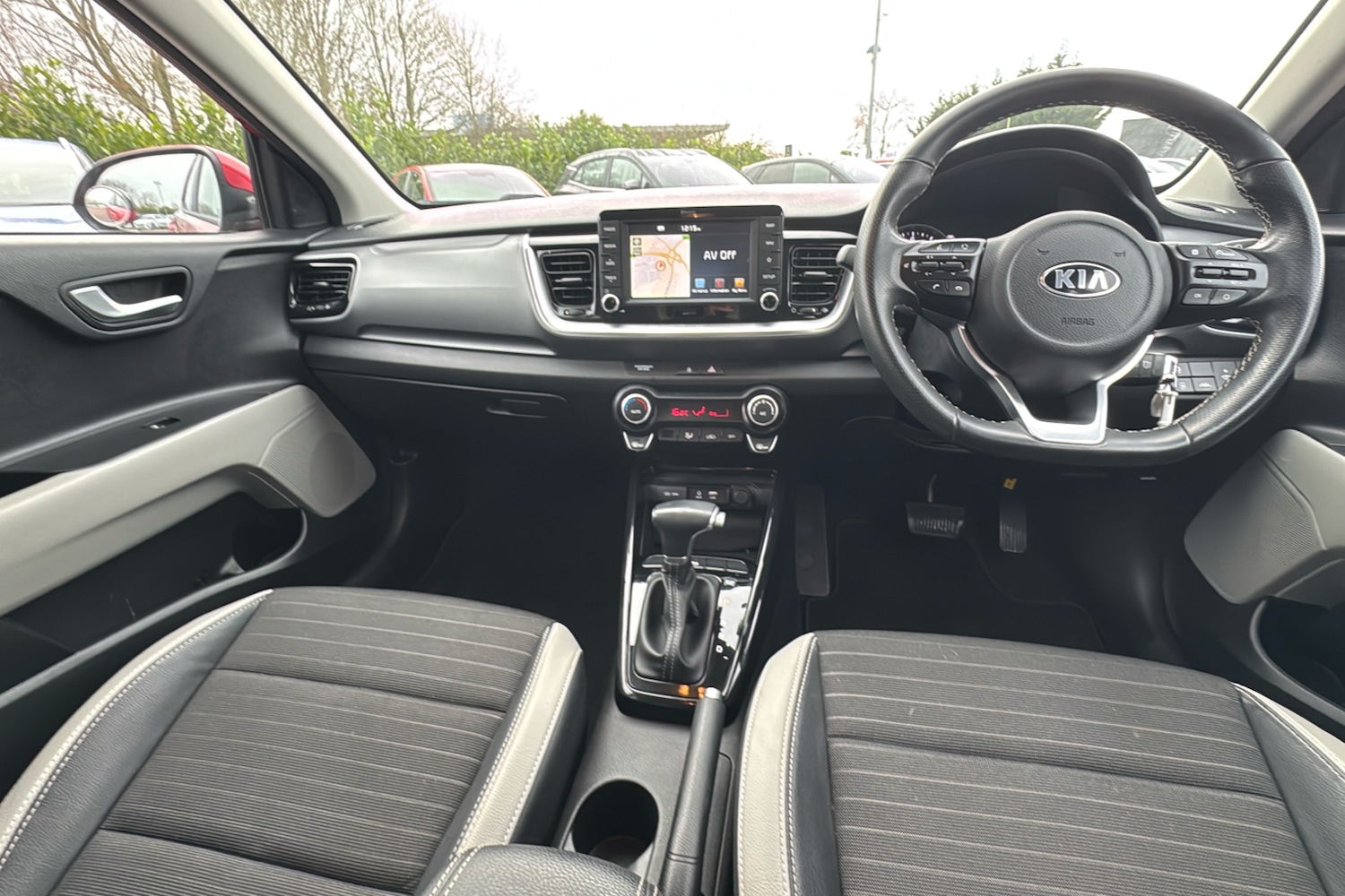 Used Kia Stonic 2020 for sale - 77112712: Photo 9