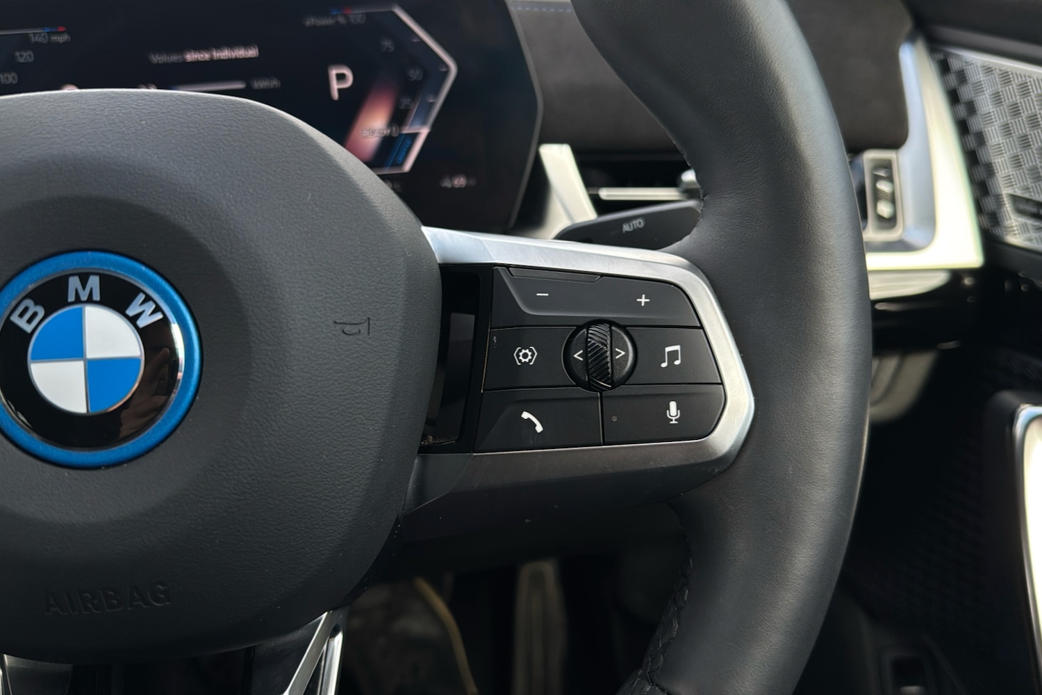 Used BMW iX2 2024 for sale - 75930628: Photo 17