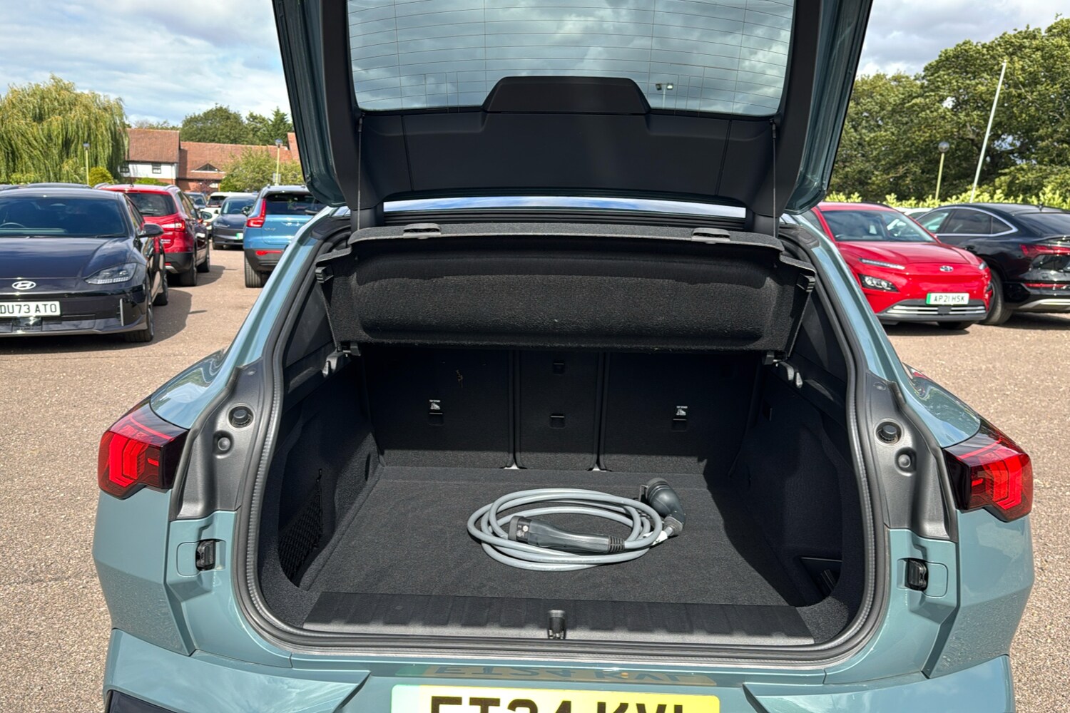 Used BMW iX2 2024 for sale - 75930628: Photo 18