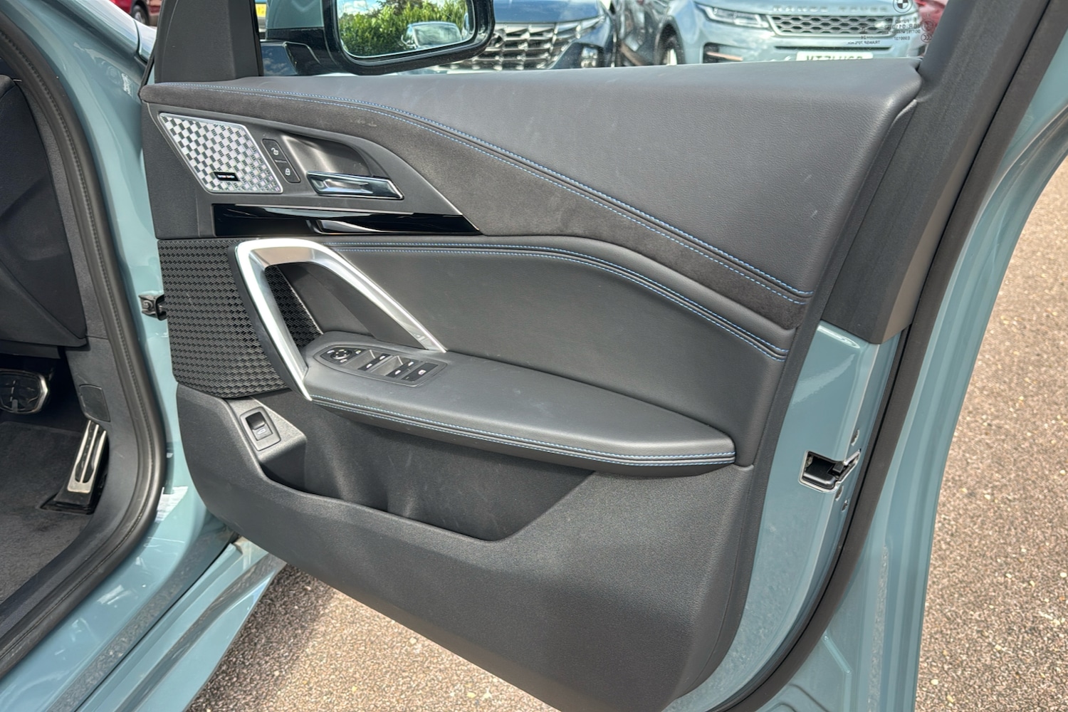 Used BMW iX2 2024 for sale - 75930628: Photo 43