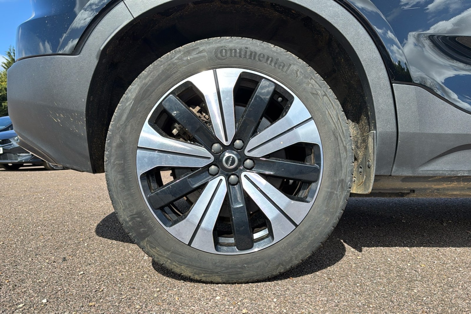 Used Volvo C40 2023 for sale - 78103832: Photo 8